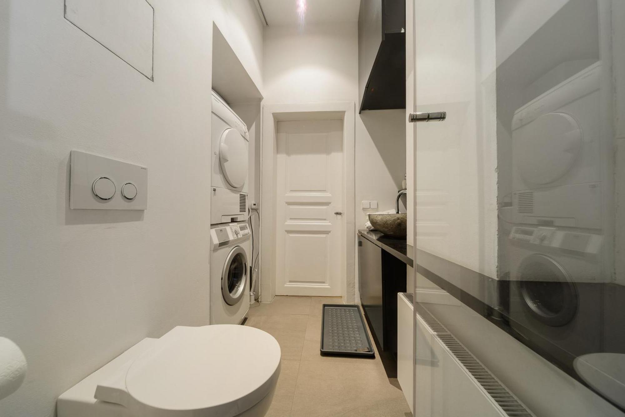 شقة Premium Apart With A Balcony براغ المظهر الخارجي الصورة